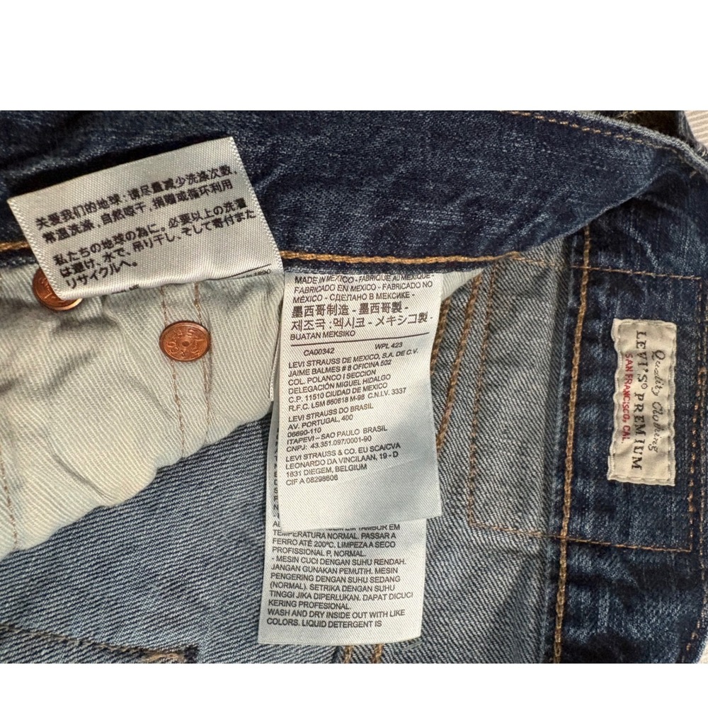 Levi's Premium 501 Men's W34 Cutoff Denim Shorts Distressed Frayed Button Fly - Picture 6 of 11